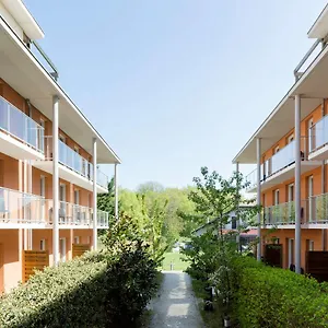 Apart Otel Western Park Geneve-thoiry, Thoiry (Ain)