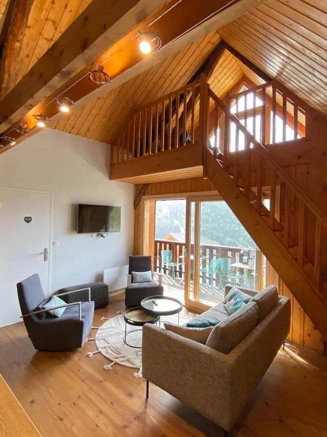 Bed and Breakfast La Tanière Vaujany 0*,  Francia